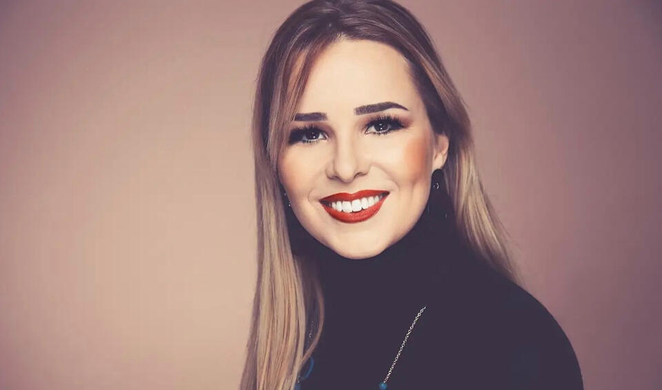 Porträtfoto aus professionellem Shooting für TrauZeit